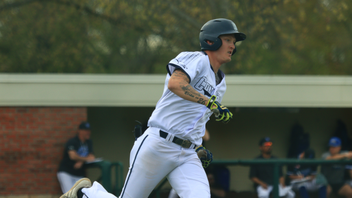 Baseball Closes USF Series with Win on Senior Day