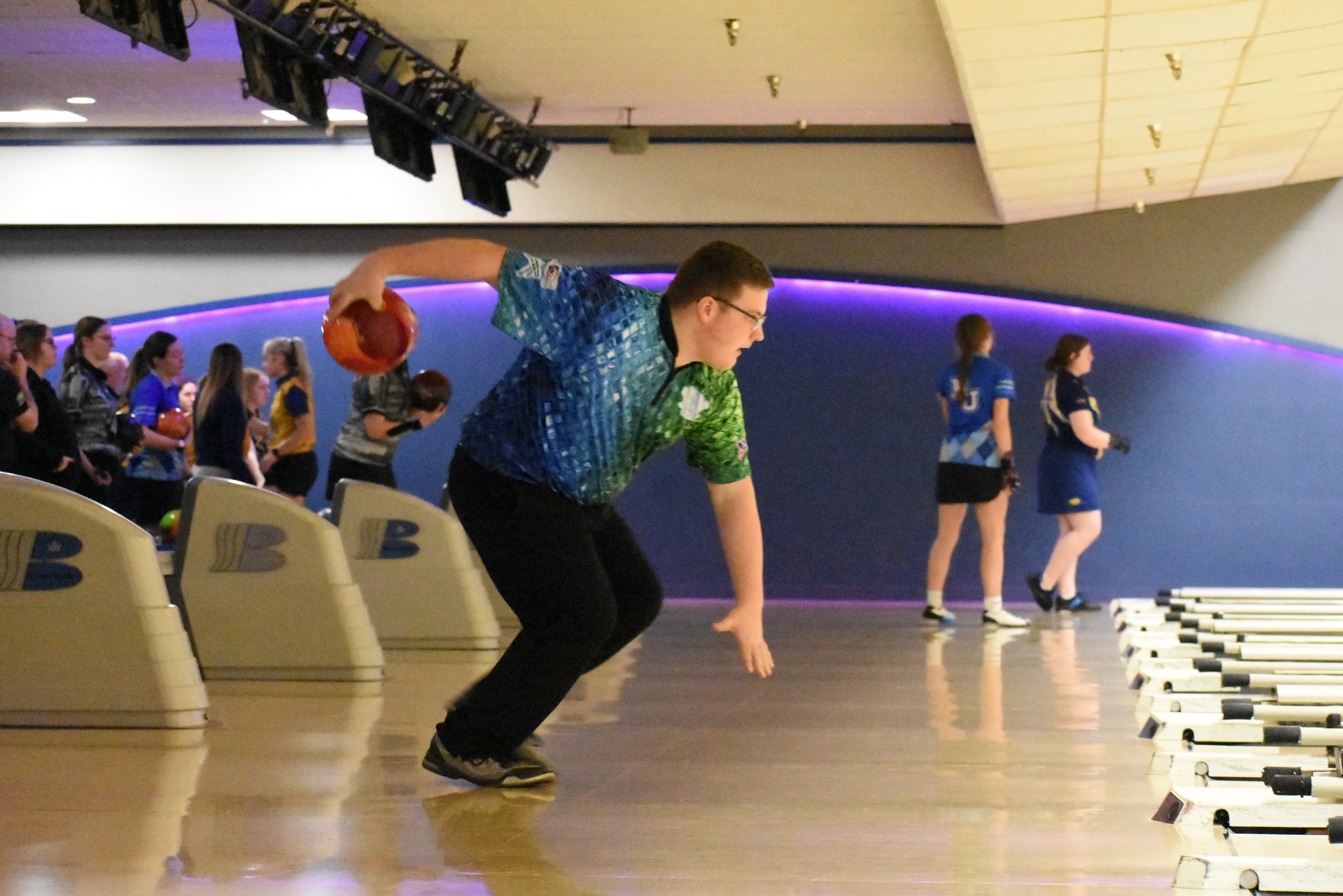 Men’s Bowling Finish as Runners-Up at Crossroads League Tournament