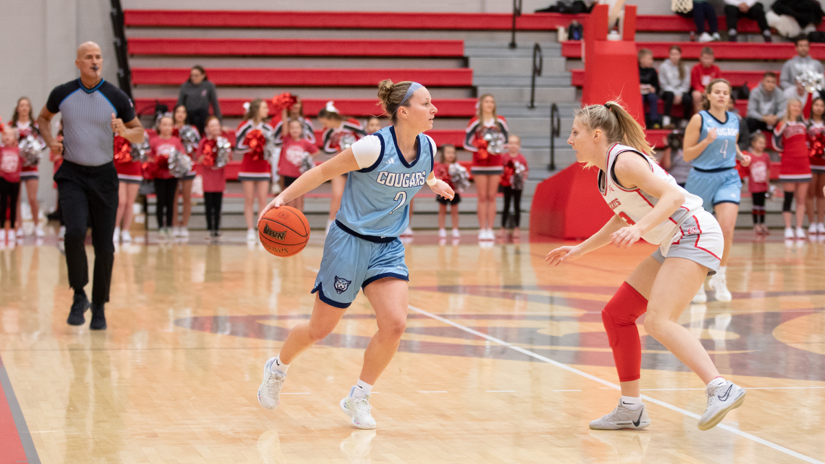 Hot Start Not Enough For Lady Cougars at No.2 IWU