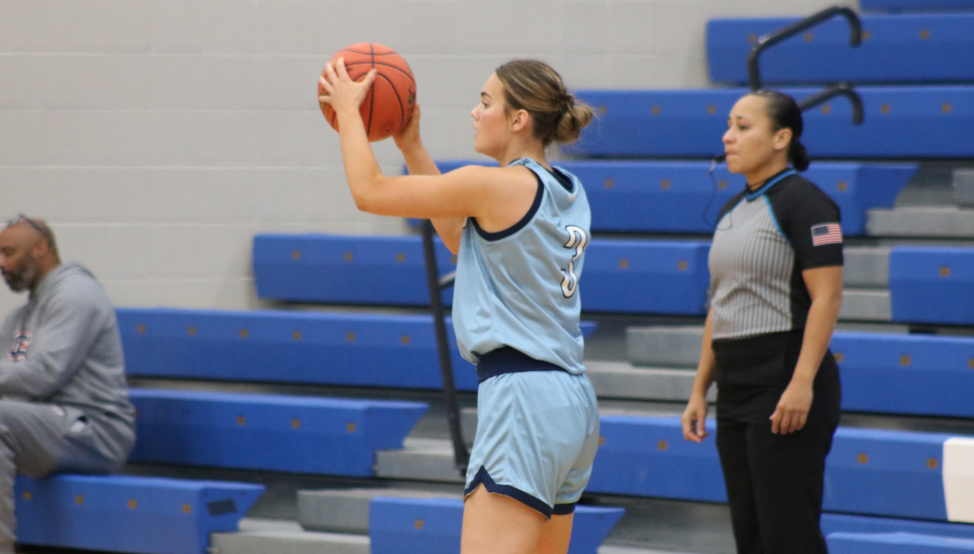 Women’s Basketball Suffers First Loss of Season at Holy Cross