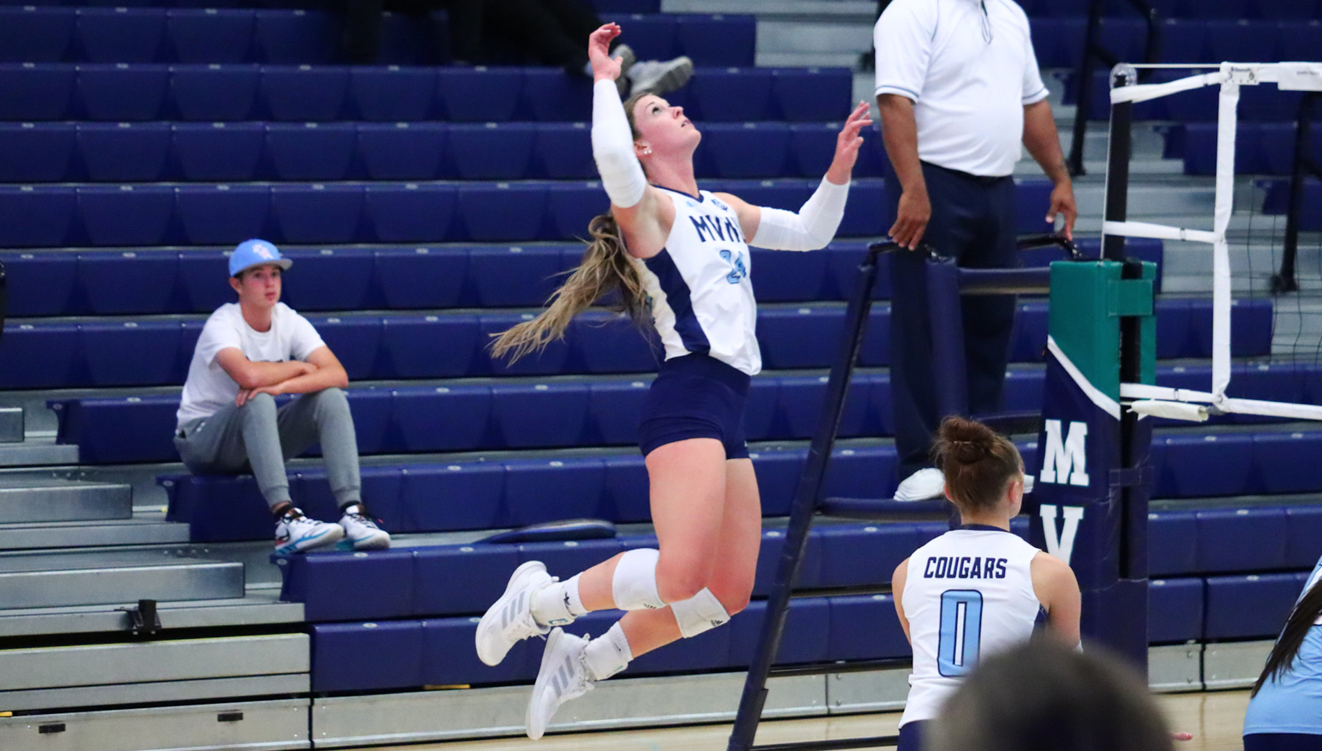 Snouffer Earns Sixth Attacker of the Week Honor from Crossroads League